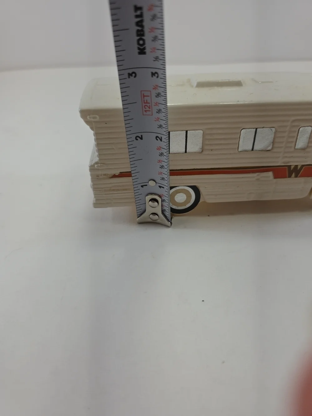 Vintage Avon Winnebago Motor Home Decanter Wild Country After Shave RV Figural